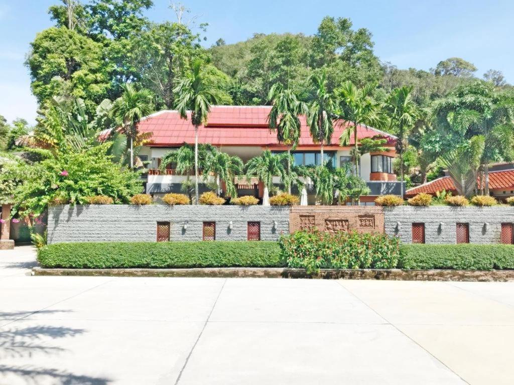 Royal Lee Resort And Spa Nai Yang Ngoại thất bức ảnh