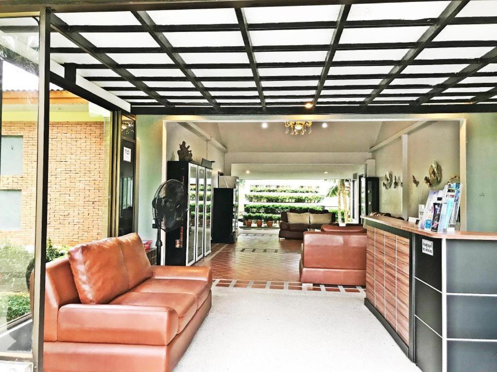 Royal Lee Resort And Spa Nai Yang Ngoại thất bức ảnh