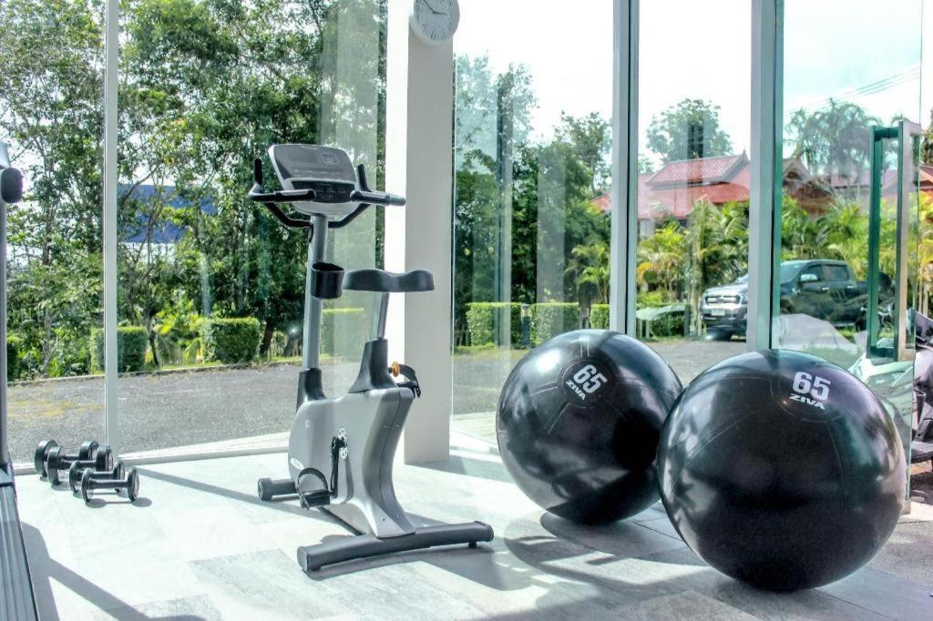 Royal Lee Resort And Spa Nai Yang Ngoại thất bức ảnh