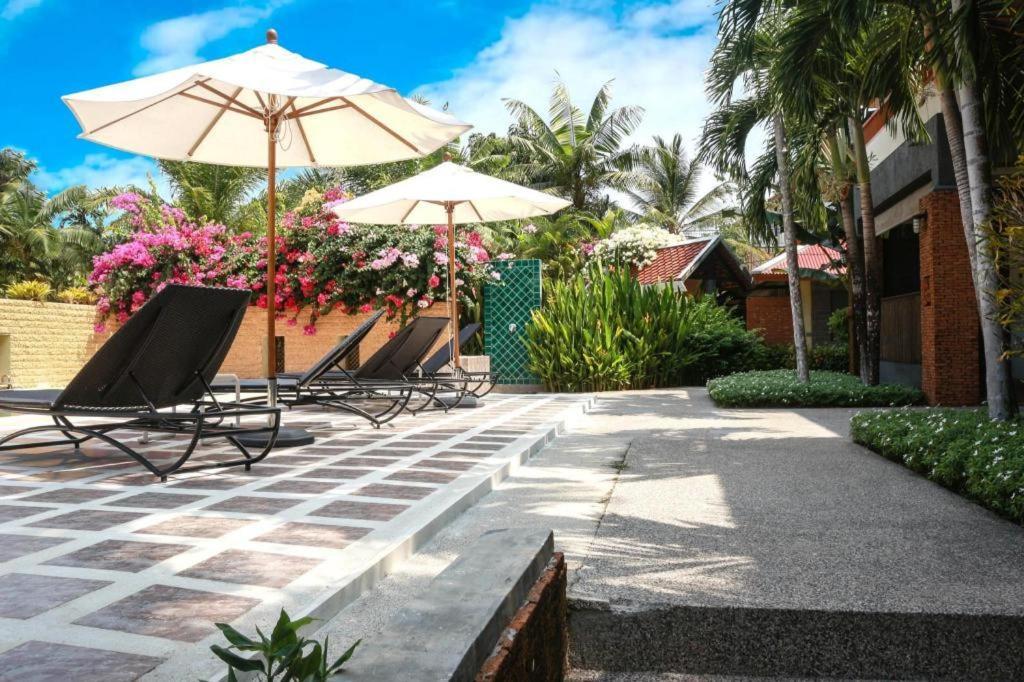 Royal Lee Resort And Spa Nai Yang Ngoại thất bức ảnh