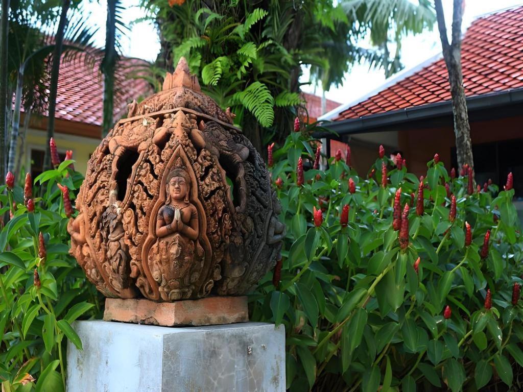 Royal Lee Resort And Spa Nai Yang Ngoại thất bức ảnh