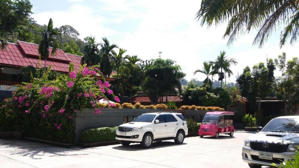 Royal Lee Resort And Spa Nai Yang Ngoại thất bức ảnh