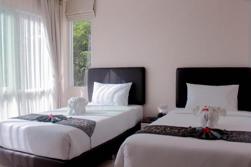 Royal Lee Resort And Spa Nai Yang Ngoại thất bức ảnh